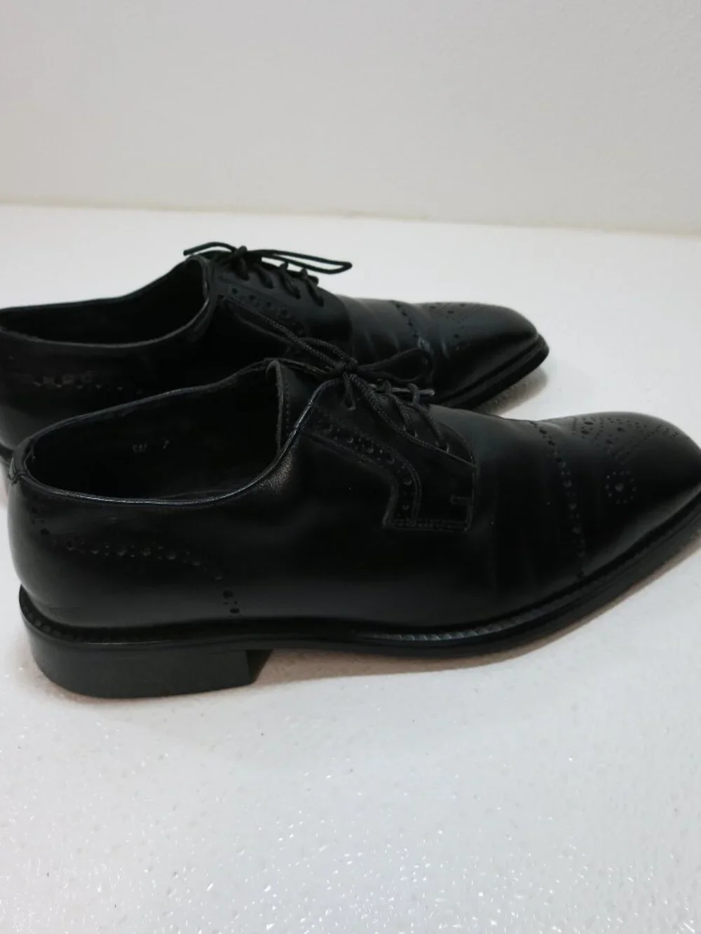 Pierre Cardin Leather Dress Formal Brogue Oxfords Men's Footwear Shoes Sz 7
